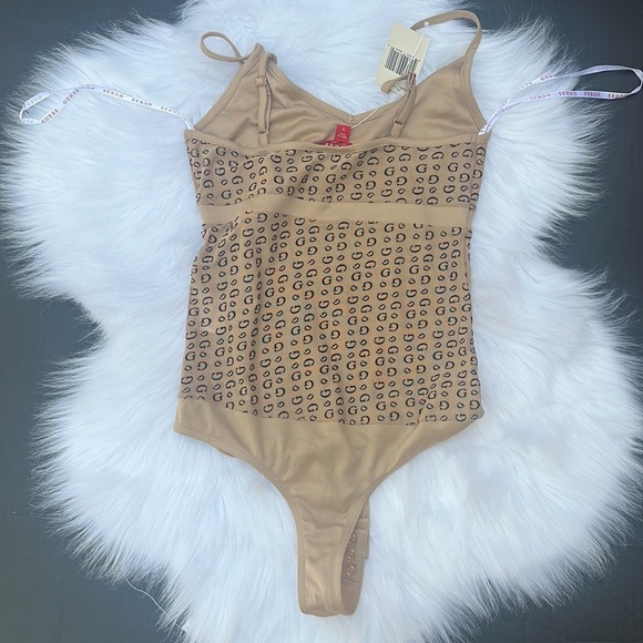 NEW GUESS LOGO WOMENS BODYSUIT SZ S - Picture 3 of 4